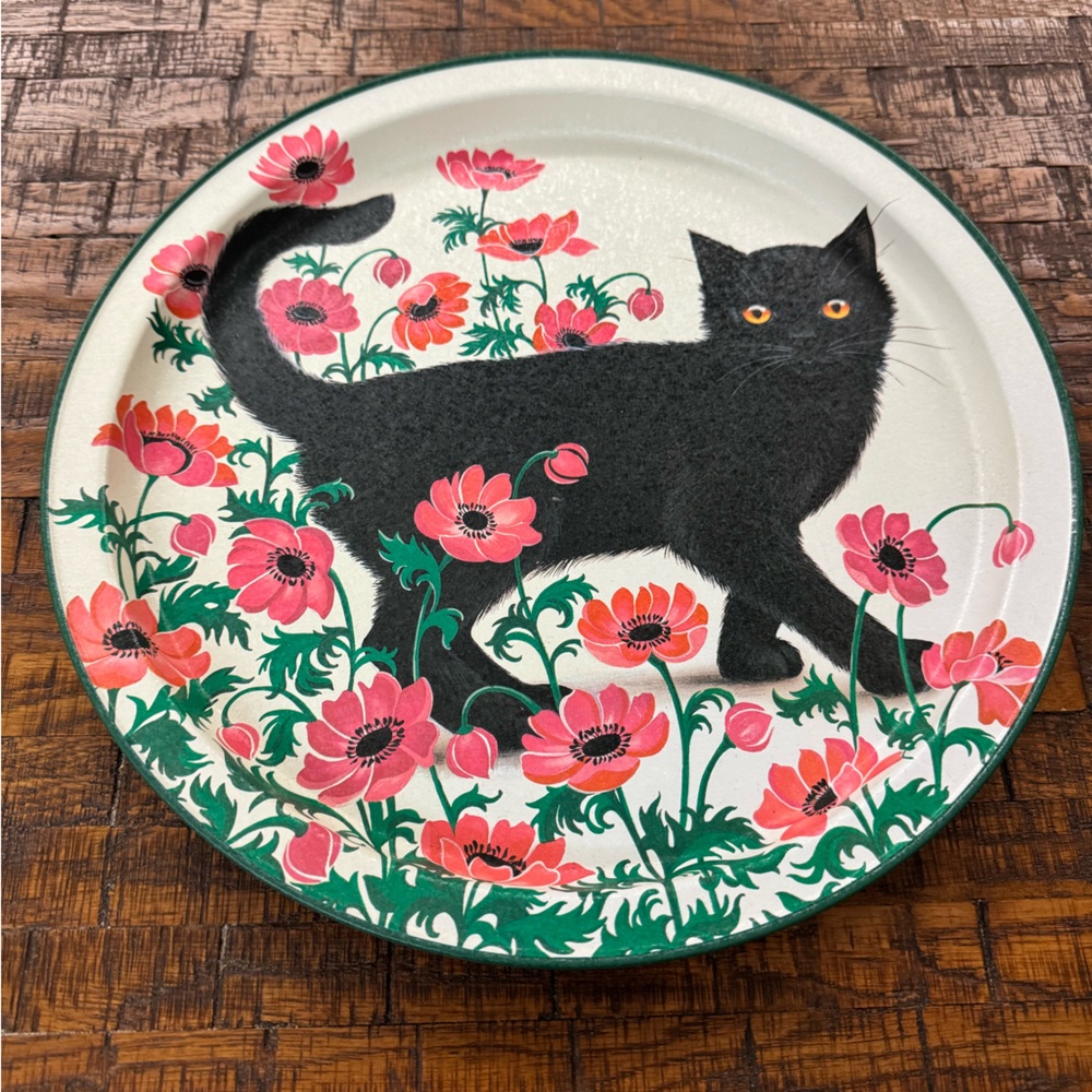 Potpourri Press Vintage Black Cat Floral metal tray. Unused.